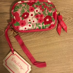 🦋Lilly Pulitzer Tech Case